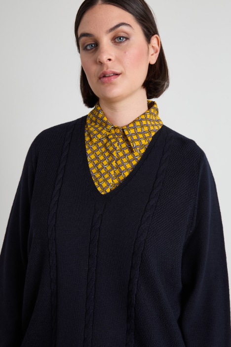 Maglia con scollo a V