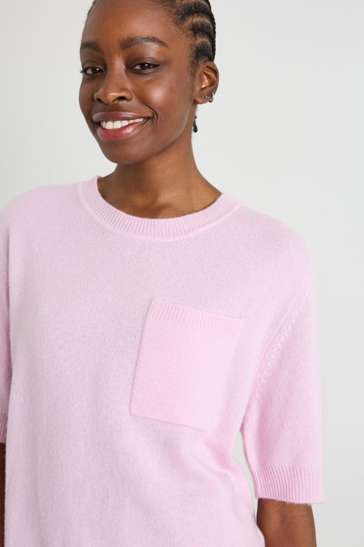 T-shirt in maglia di cashmere
