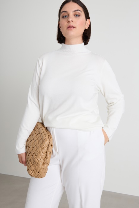 Maglia in viscosa stretch Intrend