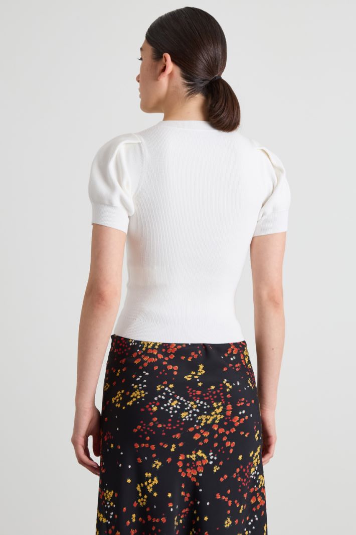 Short-sleeved sweater Intrend - 2