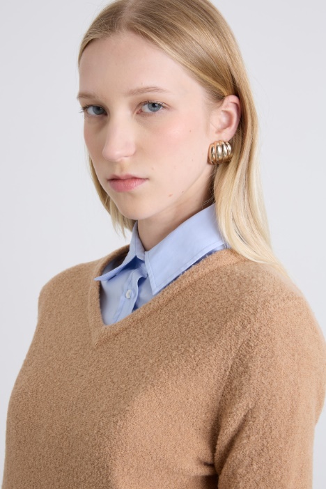 Maglia in misto lana bouclé