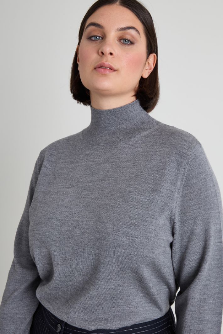 Jersey de cuello subido de lana y lúrex