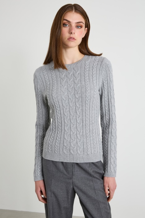 Cable knit sweater Intrend