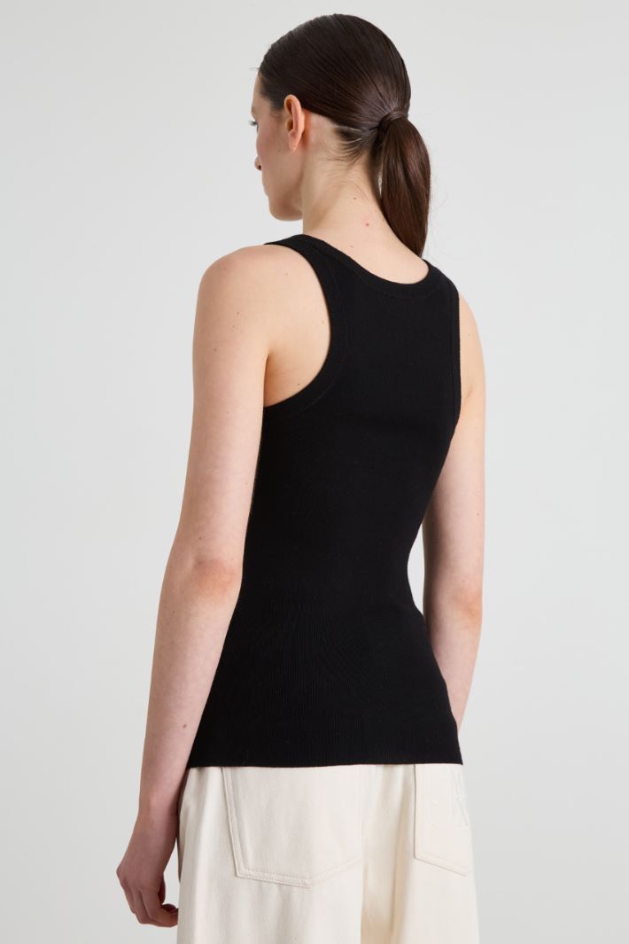 Slim-fit ribbed top Intrend - 2