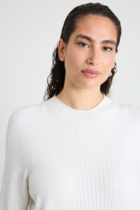 Maglia con dettagli a coste