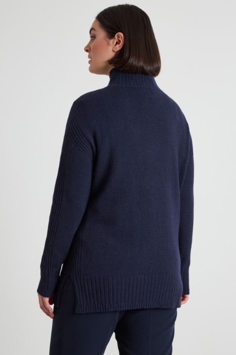 Maglia con collo alto