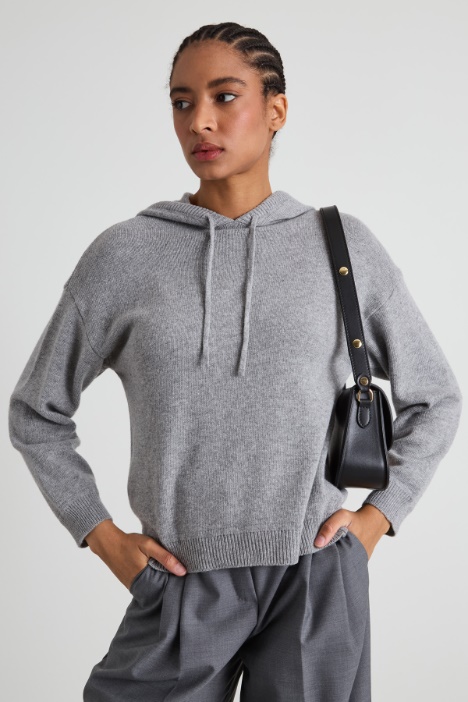 Maglia con cappuccio Intrend