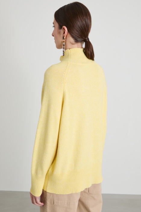 Maglia con collo alto