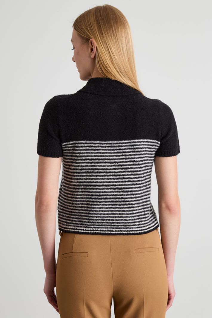 Polo-style crop sweater Intrend - 2