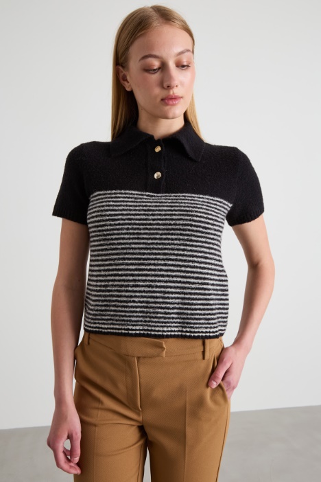 Polo-style crop sweater Intrend