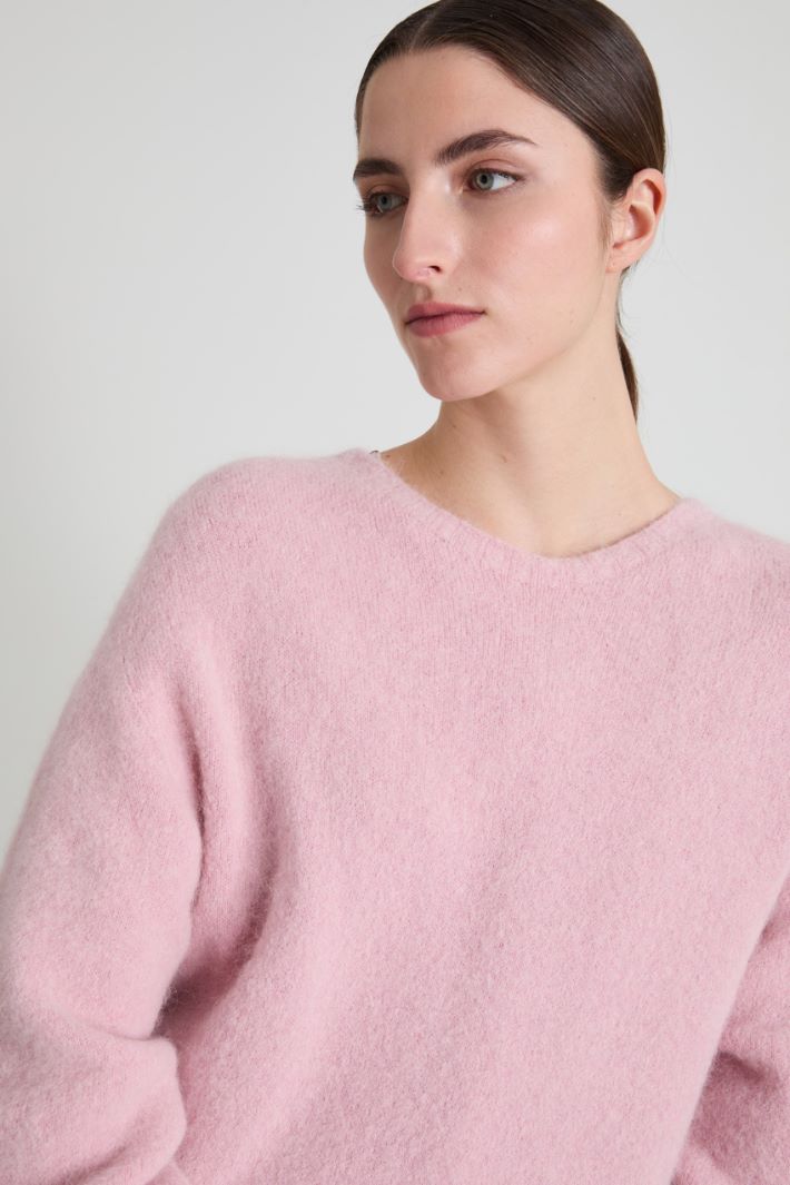 Loose-fit alpaca-blend sweater Intrend - 4