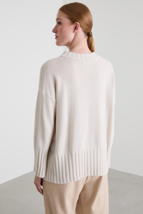 Maglia ampia con spacchi