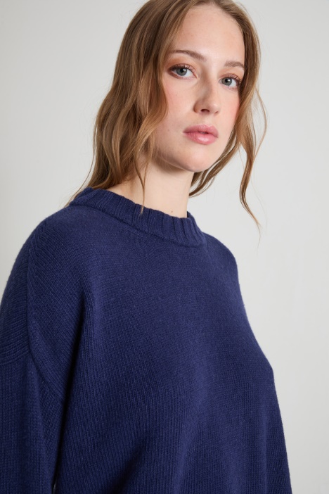 Maglia ampia con spacchi