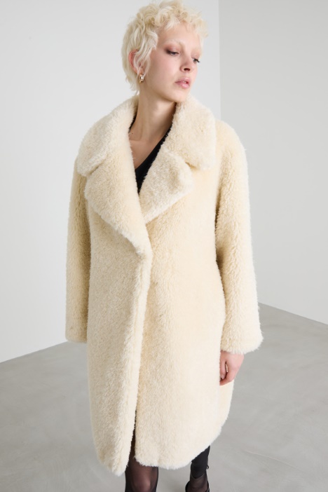 Abrigo de punto mullido