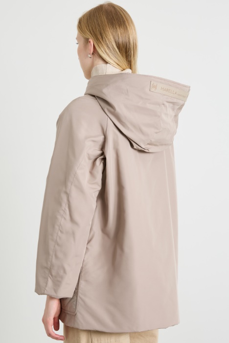 Imbottito reversibile con cappuccio