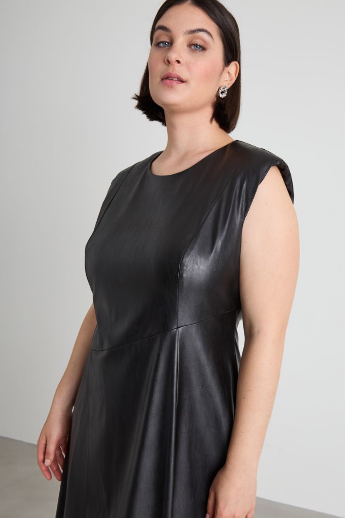 Faux leather dress Intrend - 4
