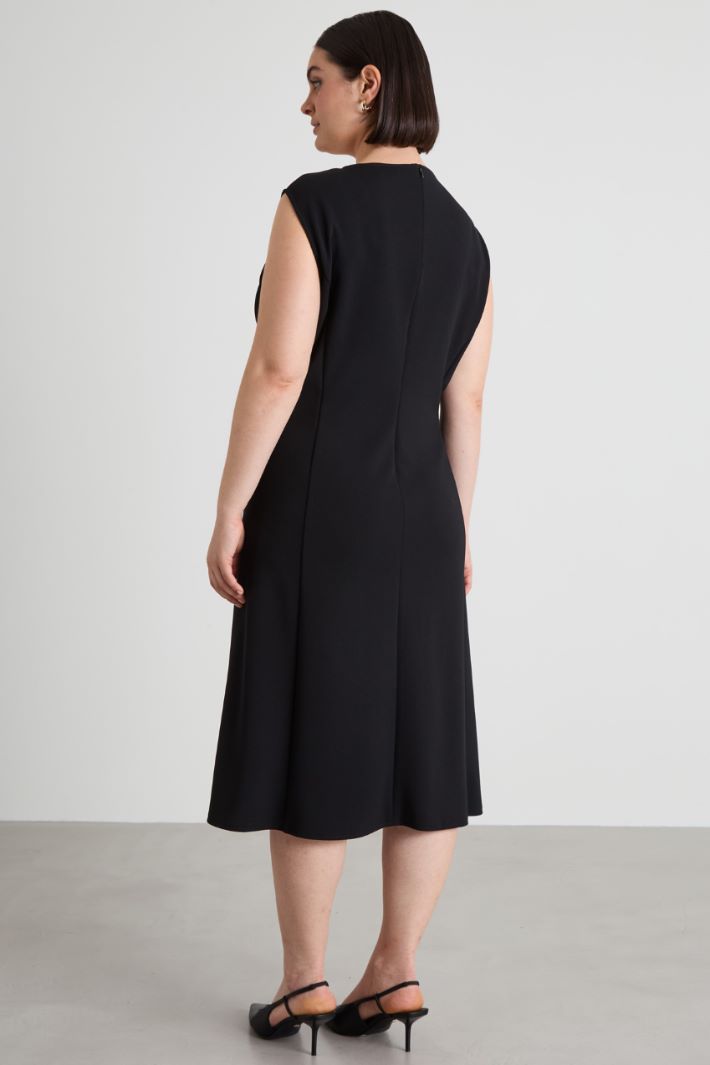 Sleeveless dress in crepe jersey Intrend - 3