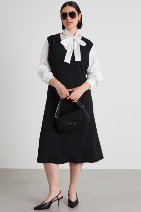 Sleeveless dress in crepe jersey Intrend