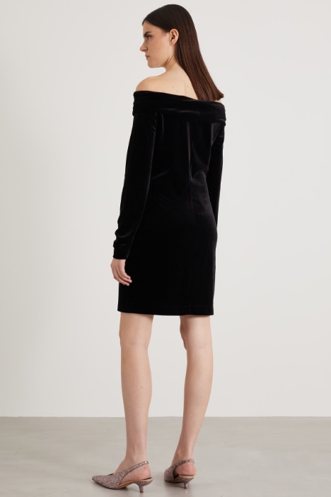 Abito in velluto off shoulders Intrend - 2