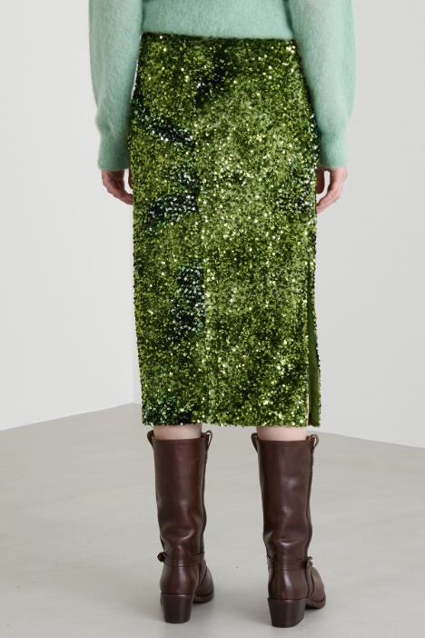 Falda de chenilla y lentejuelas