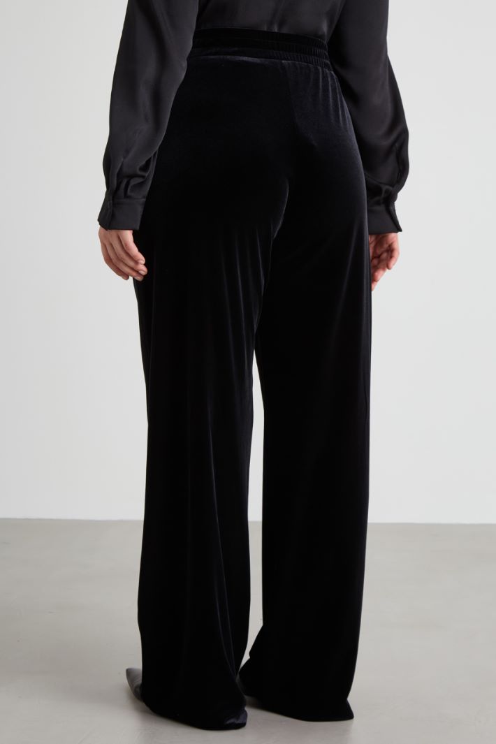 Pantaloni in ciniglia stretch Intrend - 3