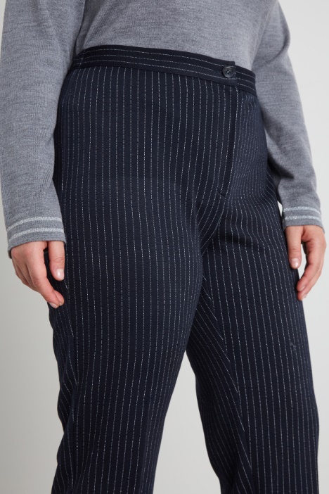 Pantaloni gessati in jersey