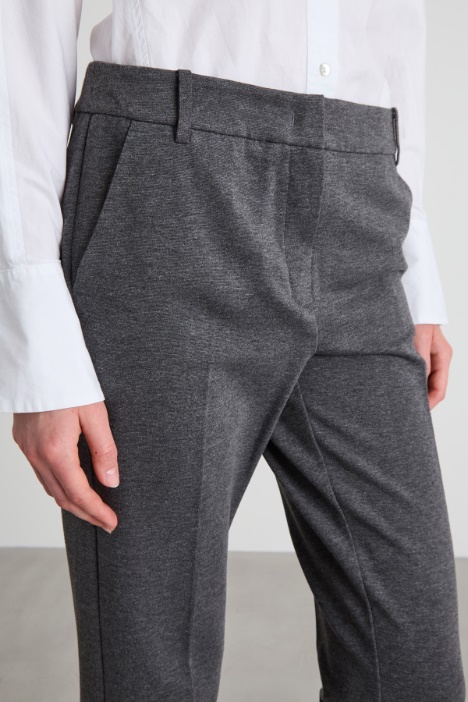 Pantalones pitillo de punto