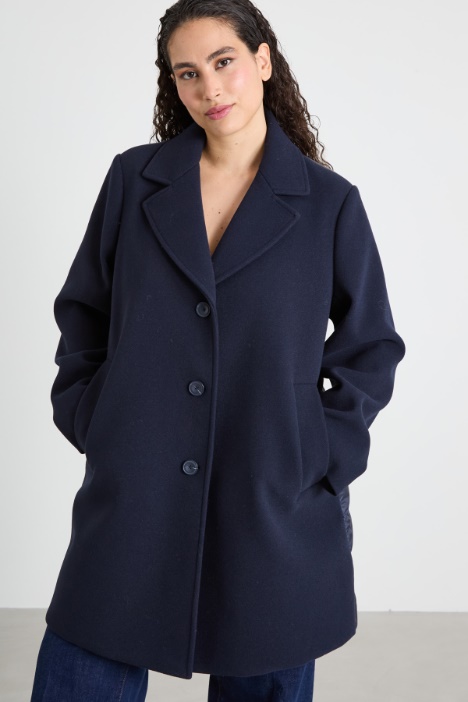 Cappotto con retro imbottito