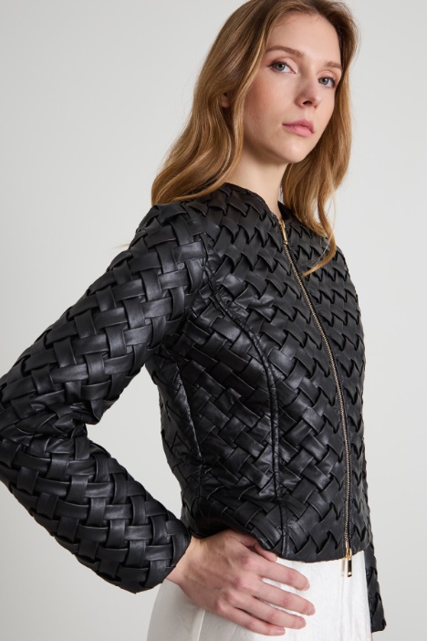 Biker in similpelle intrecciata