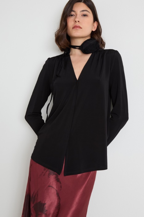 Blouse with ribbon and flower detail Intrend