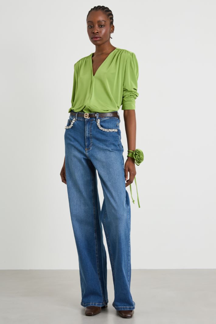 Blusa con nastro a fiore Intrend - 3