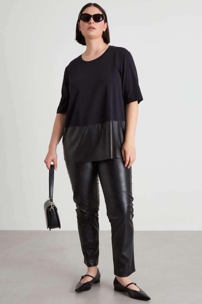 T-shirt con fondo in similpelle Intrend - 3