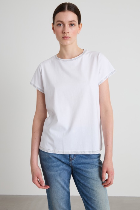 T-shirt con ricamo di strass Intrend