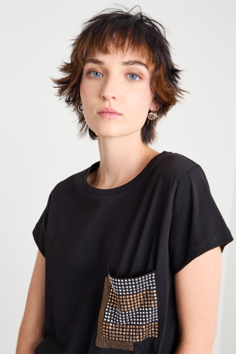 T-shirt con ricamo di strass