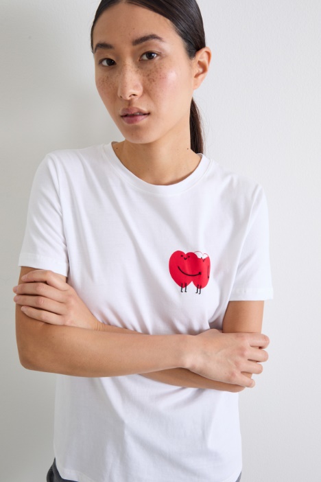 T-shirt con stampa e ricamo