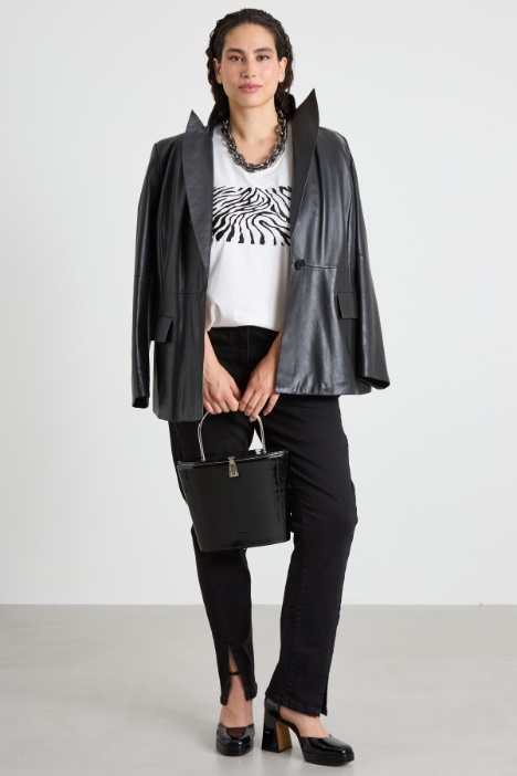 T-shirt con ricamo Intrend