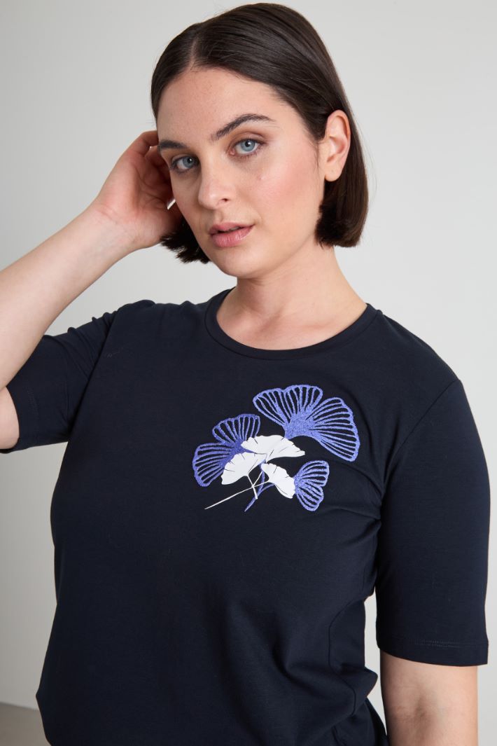 T-shirt con ricamo Intrend - 4