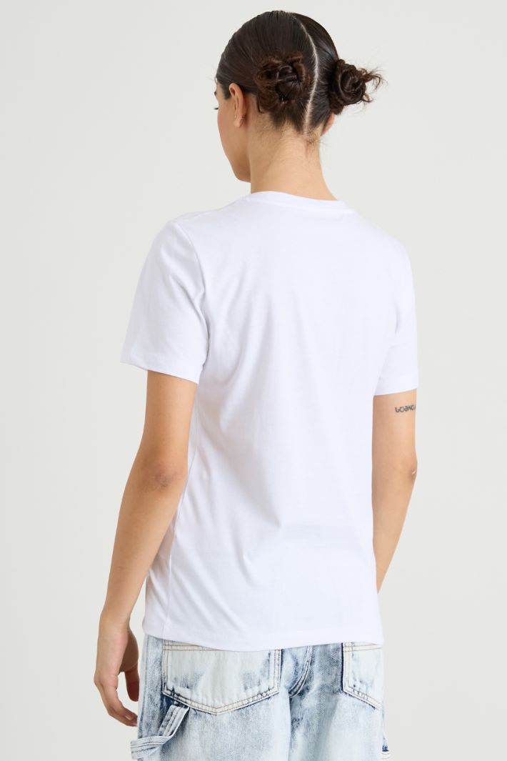 T-shirt con stampa e ricamo Intrend - 2