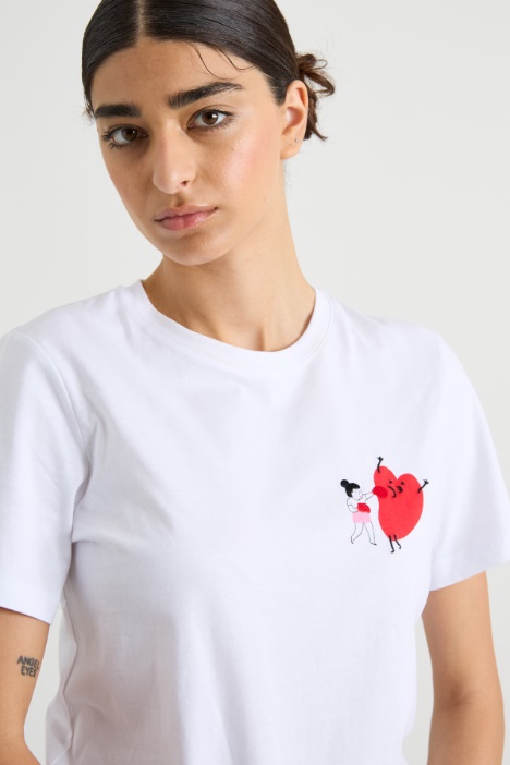 T-shirt con stampa e ricamo