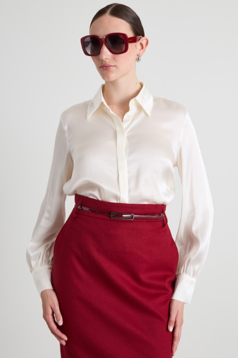 Fluid satin shirt Intrend