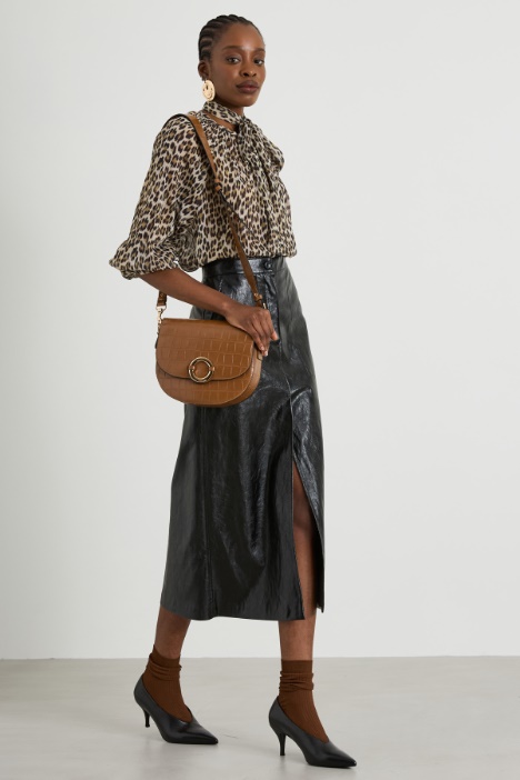 Neckerchief-adorned crepon blouse Intrend - 3
