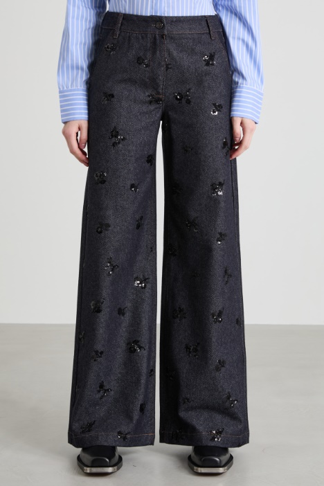 Vaqueros con bordado