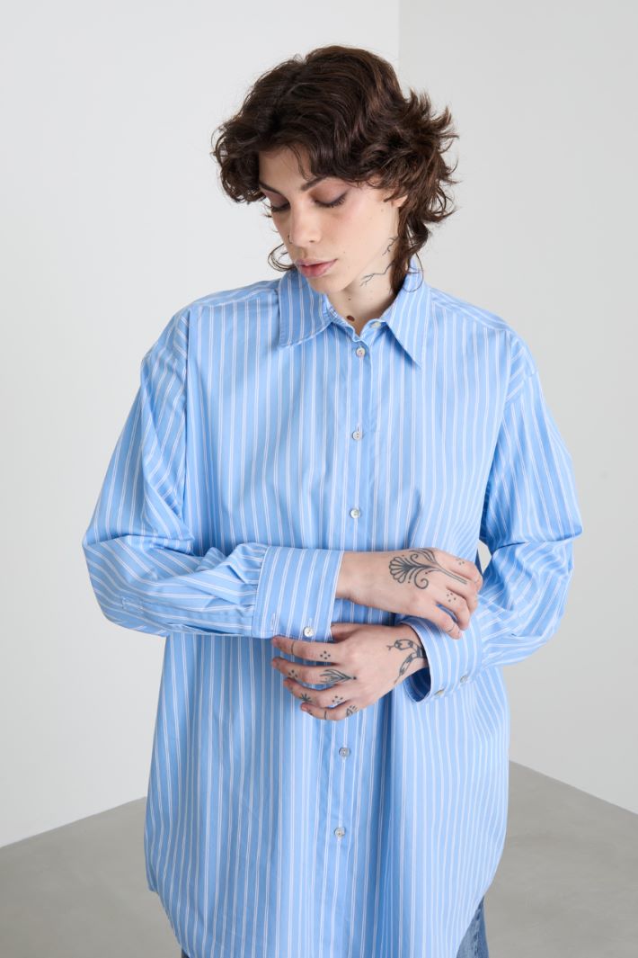 Oversized poplin shirt Intrend