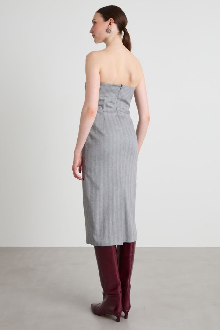 Sleeveless sheath dress Intrend - 3