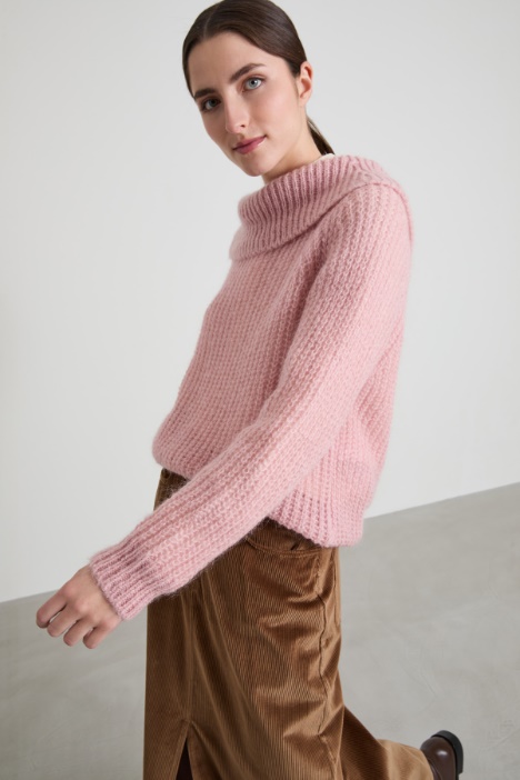 Maglia con maxi collo Intrend