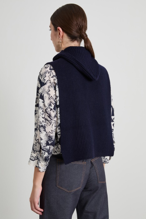 Collo in maglia con passamontagna