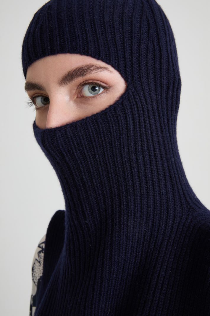 Poncho with a balaclava collar Intrend - 4