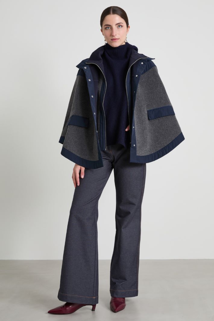 Poncho with a balaclava collar Intrend