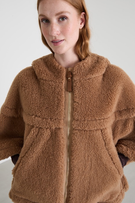 Cappa in tessuto peluche