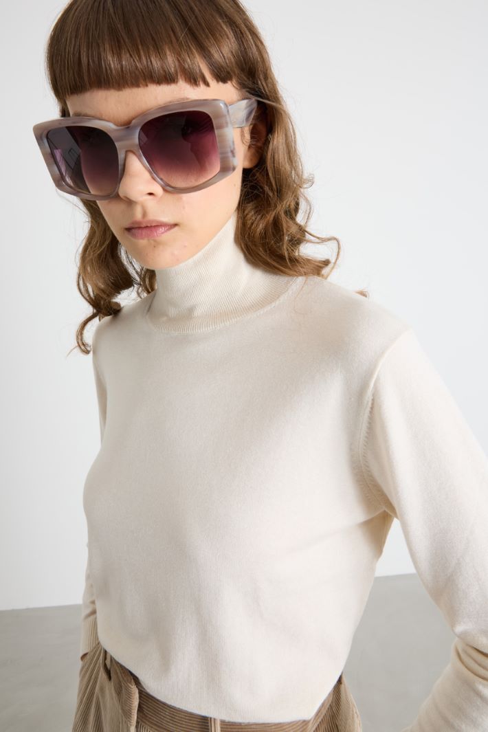 Occhiali da sole squadrato oversize Intrend - 3